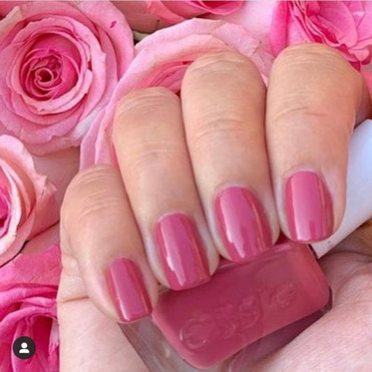 Essie Couture Hemmed in the Horizon